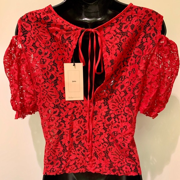 Lace puffy sleeves blouse with tags on - Picture 2 of 3